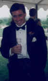 luketux.jpg (41839 bytes)